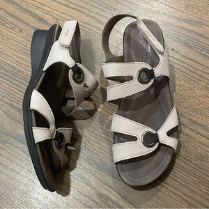 Mephisto Women's Parfolia Leather Sandal Size EU 39